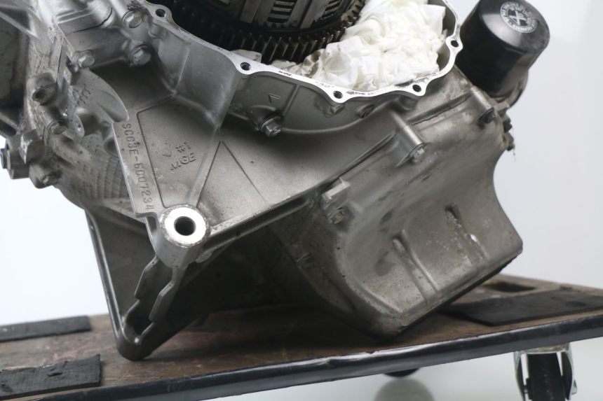 photo de MOTEUR HONDA VFR F 1200 (2010 - 2015) - Zoom composants