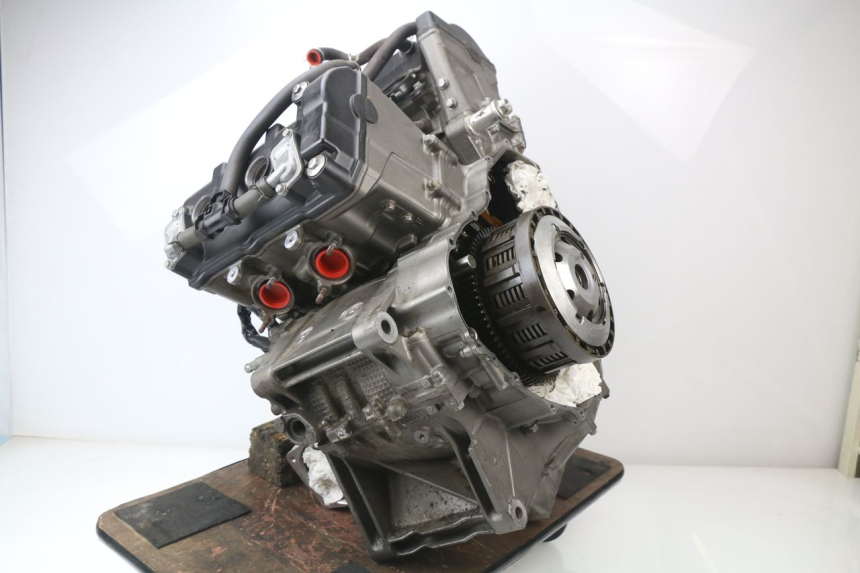 photo de MOTEUR HONDA VFR F 1200 (2010 - 2015) - Photo complémentaire