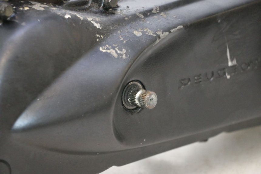 photo de MOTEUR PEUGEOT VIVACITY 50 (1998 - 2003) - Zoom composants