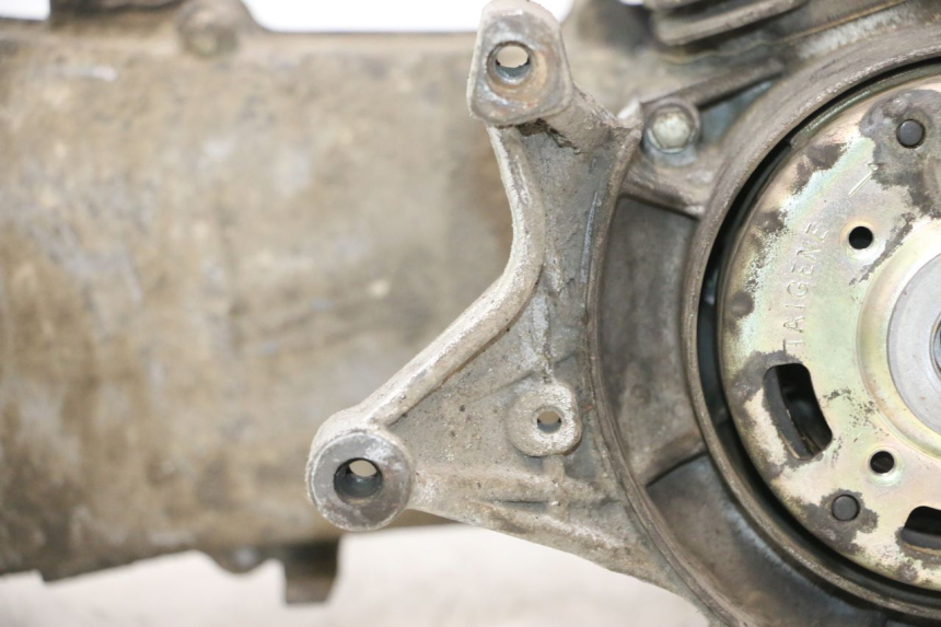 photo de MOTEUR PEUGEOT VIVACITY 50 (1998 - 2003) - Vue d’ensemble