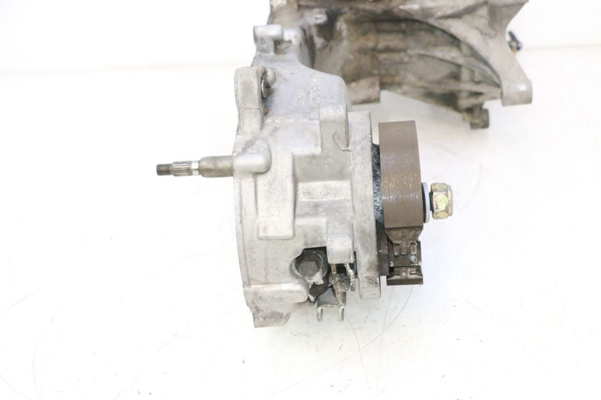 photo de MOTEUR PEUGEOT VIVACITY 50 (2004 - 2009) - Zoom qualité