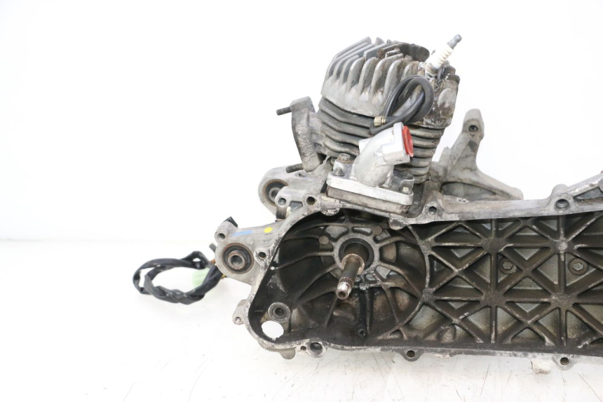 photo de MOTEUR PEUGEOT VIVACITY 50 (2004 - 2009) - Zoom état d’usage