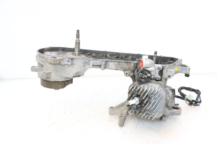 photo de MOTEUR PEUGEOT VIVACITY 50 (2004 - 2009) - Autre angle de vue