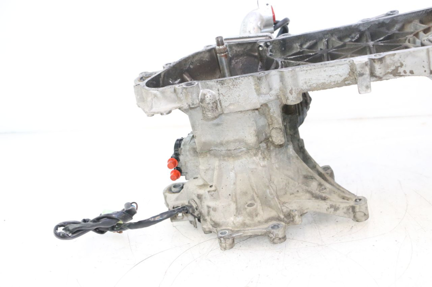 photo de MOTEUR PEUGEOT VIVACITY 50 (2004 - 2009) - Points de fixation