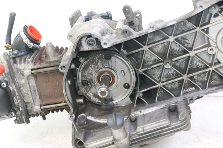 photo de MOTEUR PIAGGIO X8 STREET 125 (2006 - 2007) - Zoom état d’usage