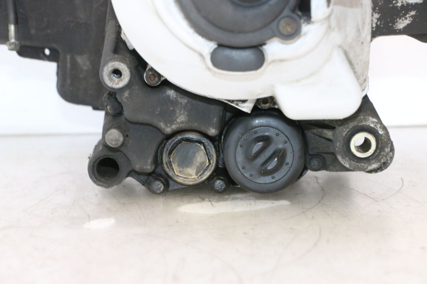 photo de MOTEUR PIAGGIO X9 AMALFI 180 (2000 - 2003) - Focus structure