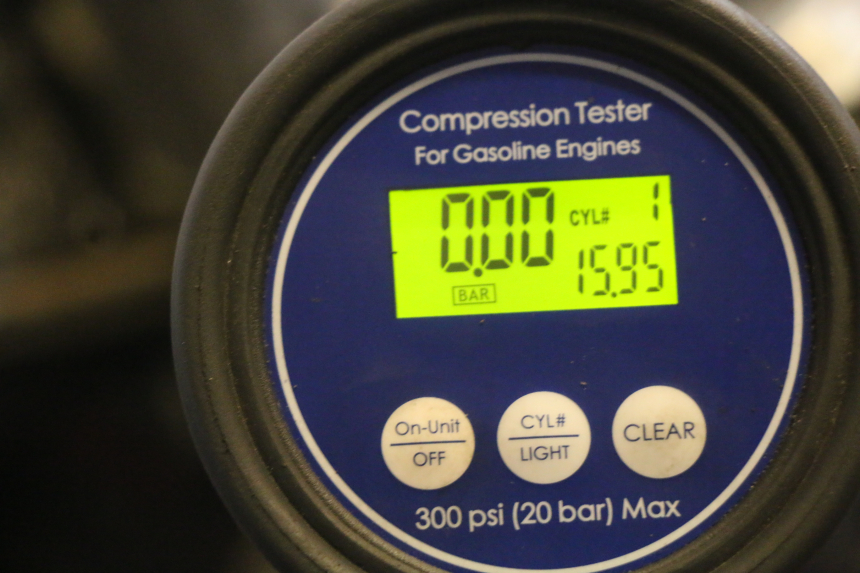 photo de MOTEUR PIAGGIO X9 125 (2000 - 2003) - Angle alternatif