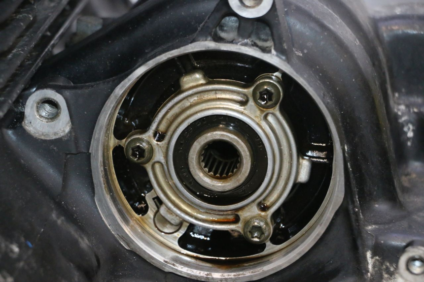photo de MOTEUR YAMAHA XJR 1300 (1998 - 2002) - Détails caractéristiques