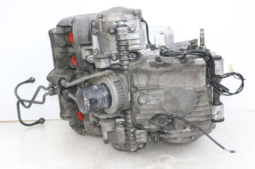 photo de MOTEUR YAMAHA XJS DIVERSION 600 (1997 - 1999) - Vue d’ensemble