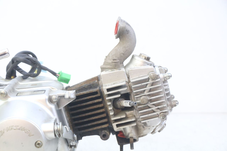 photo de MOTEUR ZHEJIANG XMOTOS XB-81 50