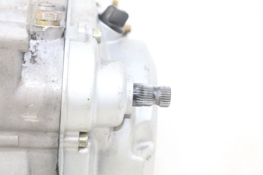 photo de MOTEUR PEUGEOT XP6 50 (1997 - 2003) - Zoom composants