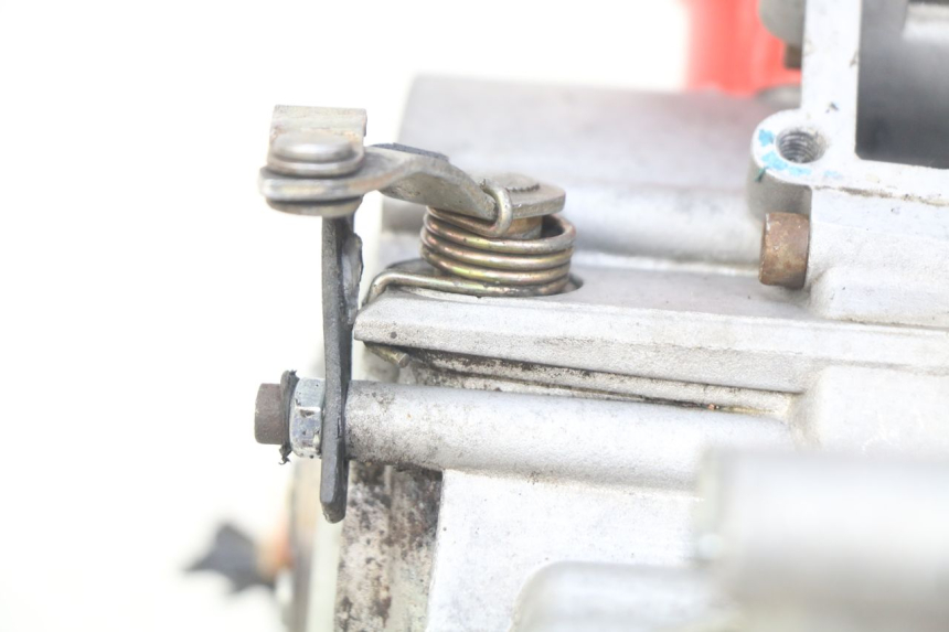 photo de MOTEUR PEUGEOT XP6 50 (1997 - 2003) - Focus structure