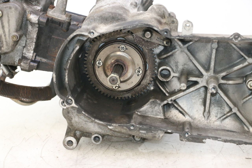 photo de MOTEUR YAMAHA YP MAJESTY 125 (2007 - 2010) - Autre angle de vue