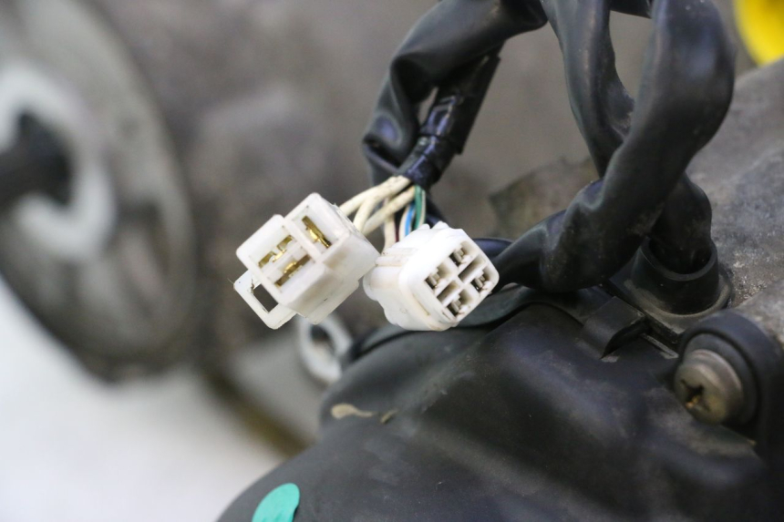 photo de MOTEUR YAMAHA YP MAJESTY 125 (2002 - 2006) - Vue produit