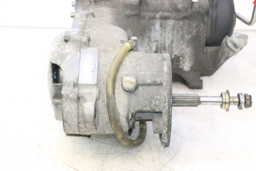 photo de MOTEUR YAMAHA YP MAJESTY 125 (2002 - 2006) - Zoom qualité