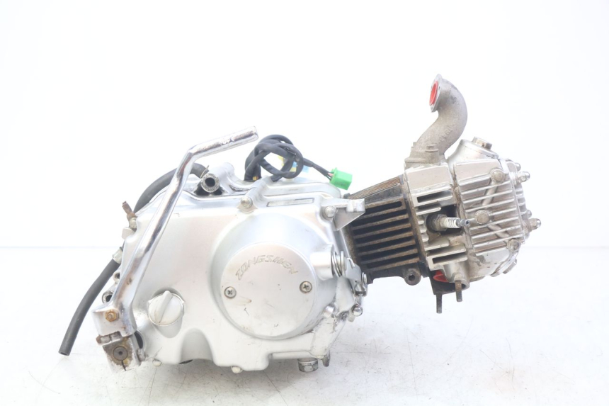 photo de MOTEUR ZHEJIANG XMOTOS XB-81 50