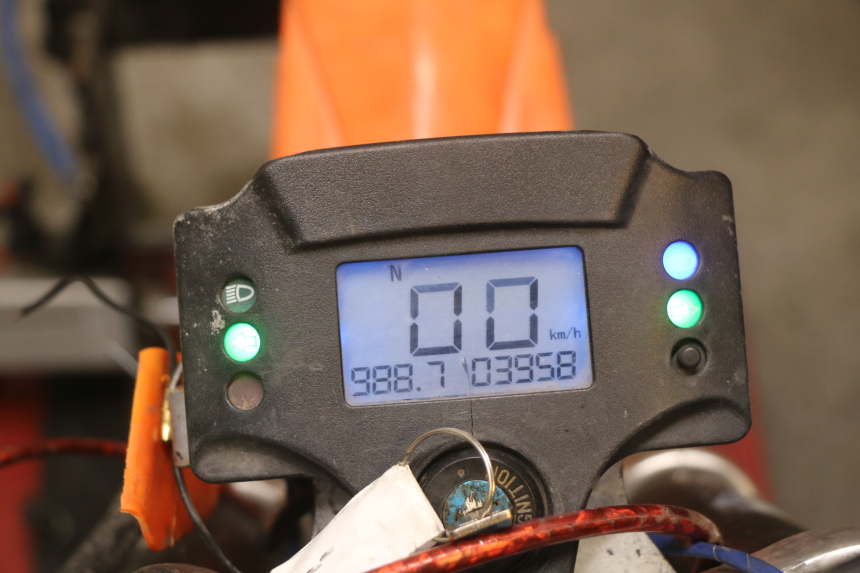 photo de MOTEUR ZHEJIANG XMOTOS XB-81 50