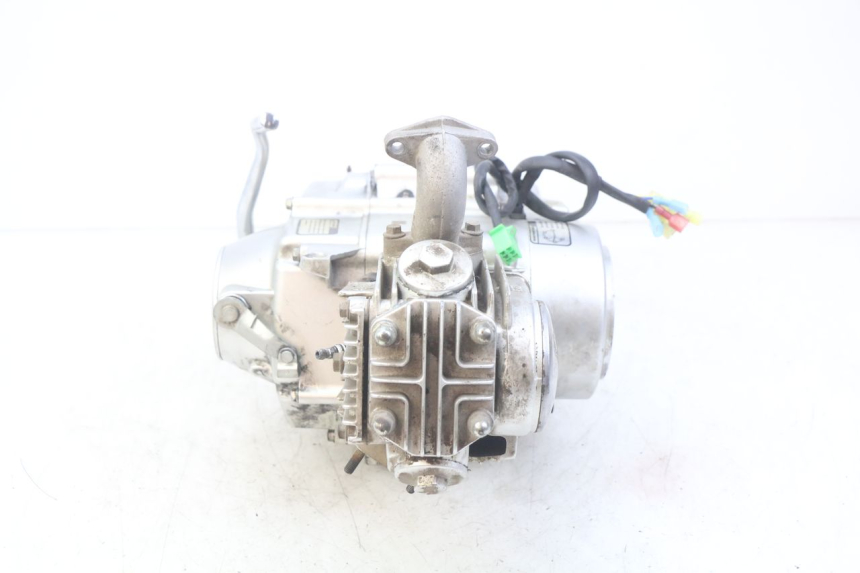 photo de MOTEUR ZHEJIANG XMOTOS XB-81 50