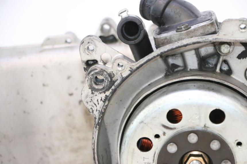 photo de MOTEUR PIAGGIO ZIP 2T 50 (2009 - 2019) - Aperçu profil
