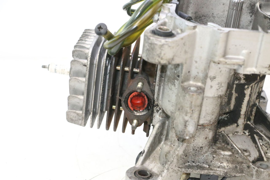 photo de MOTEUR PIAGGIO ZIP 2T 50 (2009 - 2019) - État de surface
