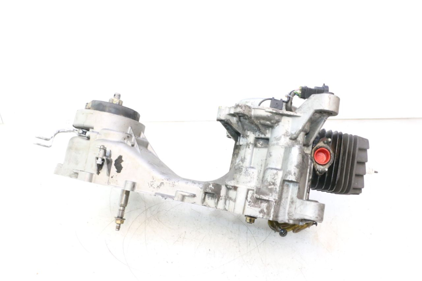 photo de MOTEUR PIAGGIO ZIP 2T 50 (2009 - 2019) - Autre angle de vue