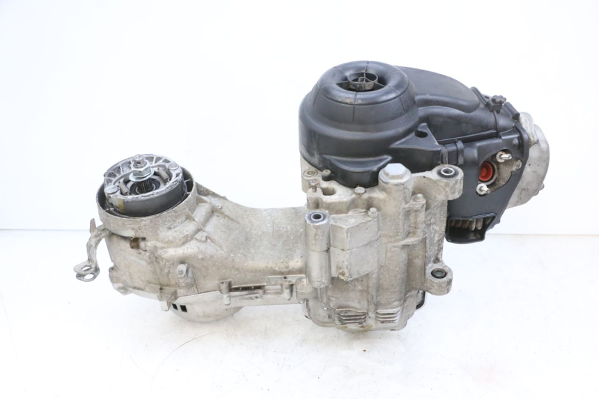 photo de MOTEUR PIAGGIO ZIP 4T 50 (2018 - 2020) - Points de fixation