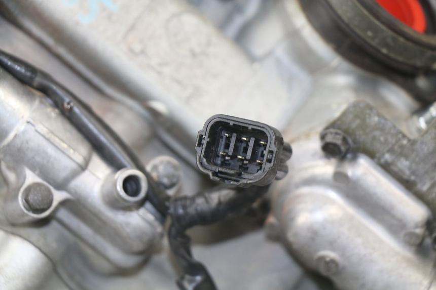 photo de MOTEUR KAWASAKI ZX-6R ZX6R 636 (2003 - 2004)