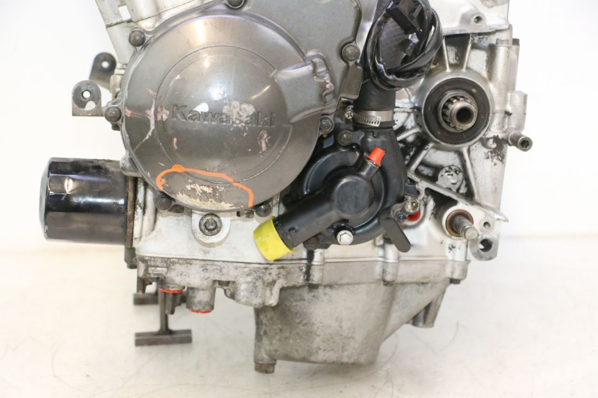 photo de MOTEUR KAWASAKI ZX-6R ZX6R 600 (1995 - 1997) - Vue produit