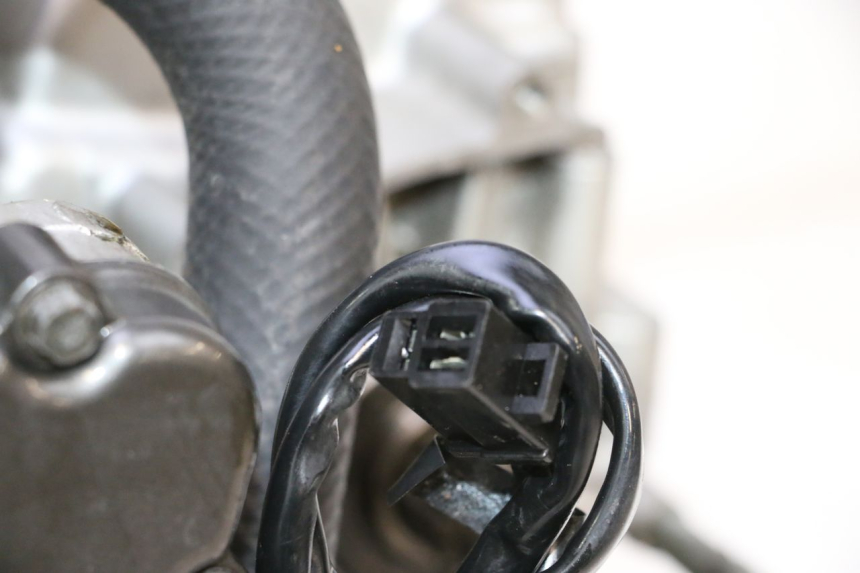 photo de MOTEUR KAWASAKI ZX-6R ZX6R 600 (1995 - 1997) - Pièce contrôlée