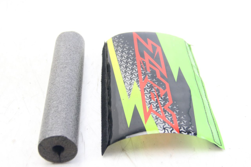 photo de MOUSSE DE GUIDON APOLLO RFZ 150