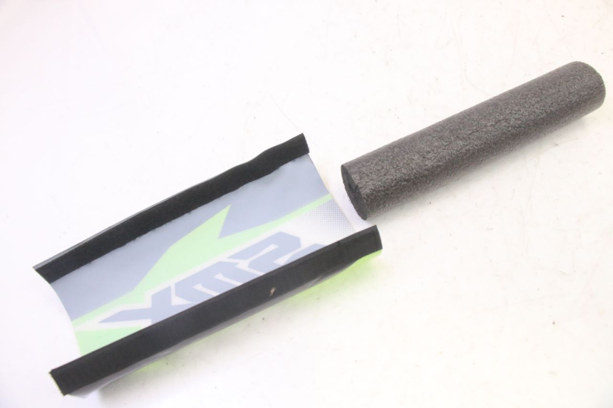 photo de MOUSSE DE GUIDON APOLLO RFZ 125