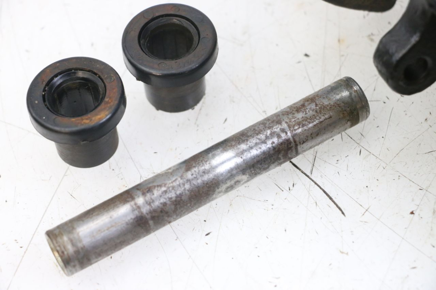 photo de MOYEU ROUE ARRIERE HYTRACK HY S 4X4 410 (2013 - 2016) - Autre angle de vue