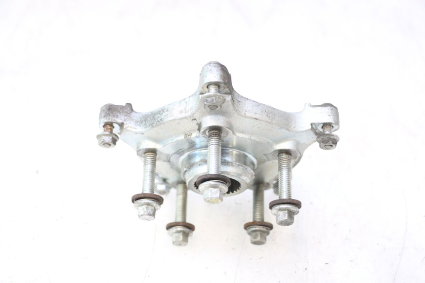 photo de MOYEU ROUE ARRIERE PIAGGIO MP3 500 (2011 - 2015) - Autre angle de vue