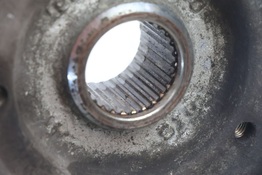 photo de MOYEU ROUE ARRIERE PIAGGIO MP3 500 (2016 - 2018) - Autre angle de vue