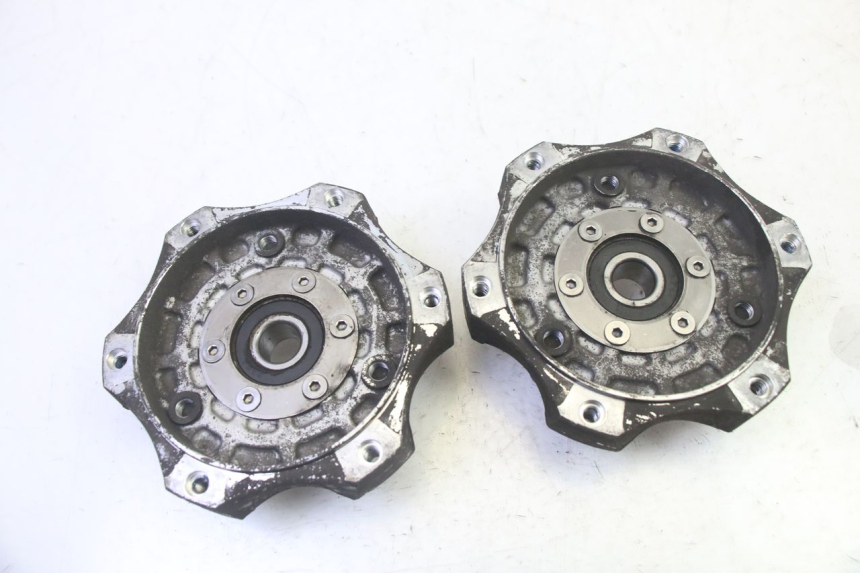 photo de MOYEU ROUE AVANT QUADRO 4 4D 350 (2015 - 2018)