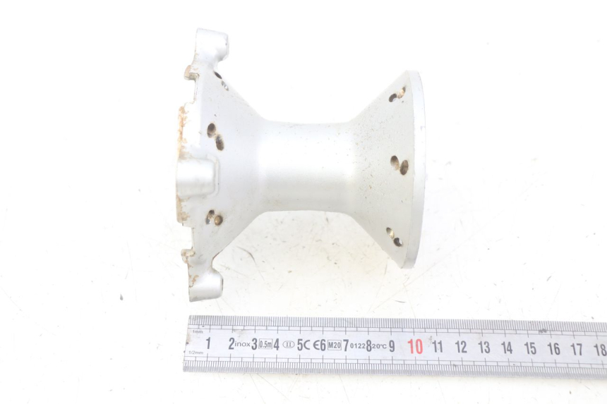 photo de MOYEU ROUE AVANT HONDA CR 80 (2001 - 2003)