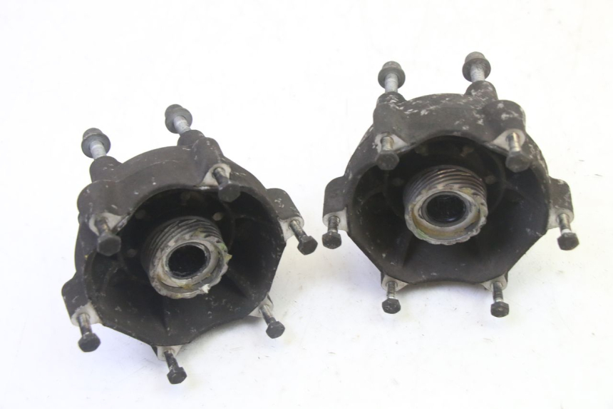 photo de MOYEU ROUE AVANT PIAGGIO MP3 125 (2006 - 2014)