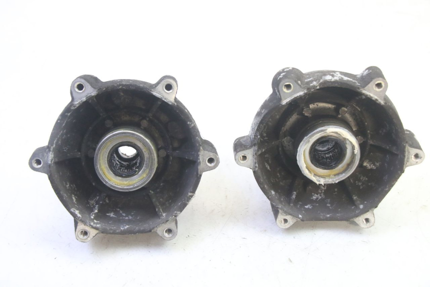 photo de MOYEU ROUE AVANT PIAGGIO MP3 RL 250 (2006 - 2010) - Vue principale