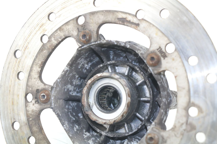 photo de MOYEU ROUE AVANT PIAGGIO HEXAGON LX4 125 (1998 - 2001)