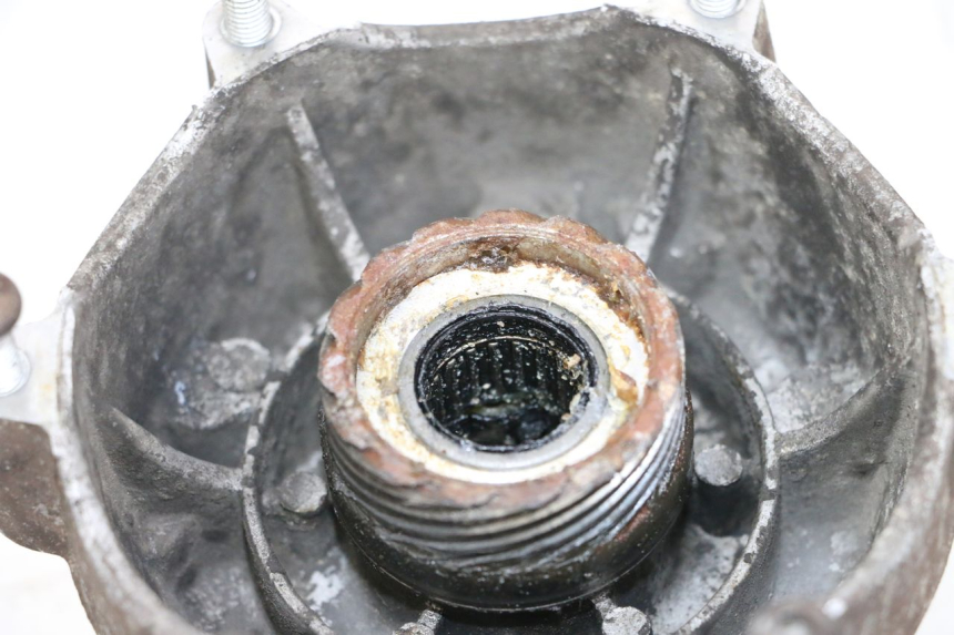 photo de MOYEU ROUE AVANT PIAGGIO VESPA GTS SUPER IE 125 (2009 - 2016) - Points de fixation