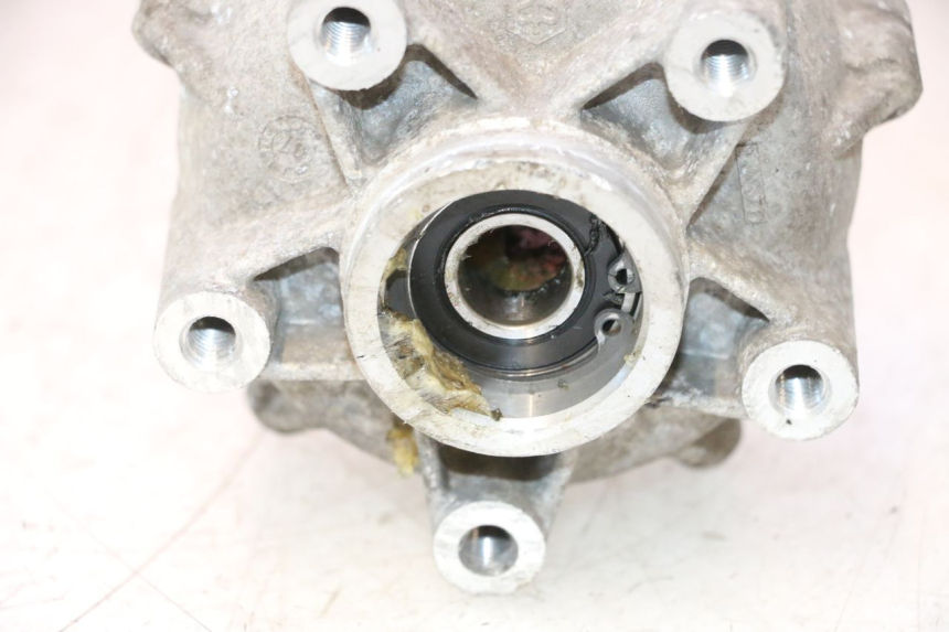 photo de MOYEU ROUE AVANT PIAGGIO VESPA S 2T 50 (2007 - 2014) - Zoom état d’usage