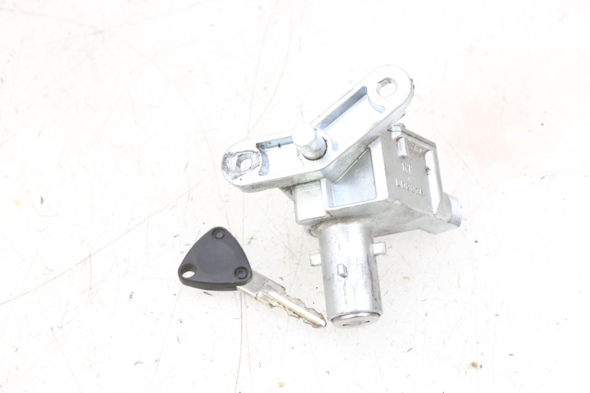 photo de NEIMAN MBK BOOSTER SPIRIT NAKED 50 (2004 - 2017) - Vue d’ensemble