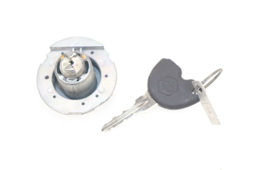 photo de NEIMAN PIAGGIO ZIP 2T 50 (2009 - 2019) - Vue principale