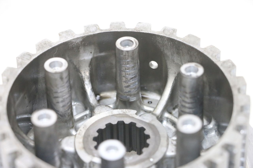 photo de NOIX EMBRAYAGE YAMAHA TDM ABS 900 (2002 - 2014) - Gros plan technique