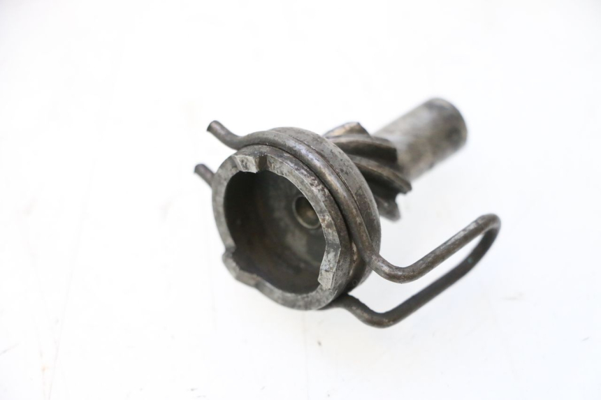 photo de NOIX KICK PEUGEOT SPEEDFIGHT 2 AC 50 (2000 - 2009) - Détail de la pièce