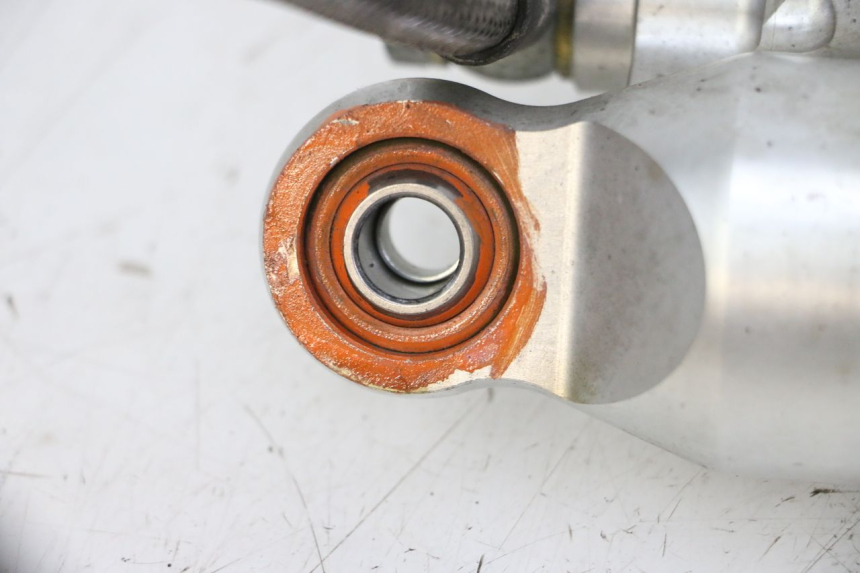 photo de PAIRE AMORTISSEUR ARRIERE QUADRO 4 4D 350 (2015 - 2018)