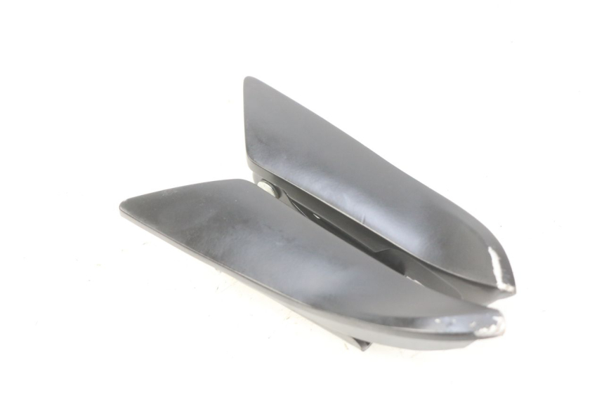 photo de PAIRE CALE PIED ARRIERE APRILIA SXR 50 (2021 - 2023)