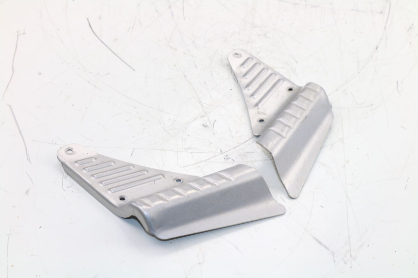 photo de PAIRE CALE PIED ARRIERE BAOTIAN BT 49 QT-9 50 (2006 - 2010) - Vue principale