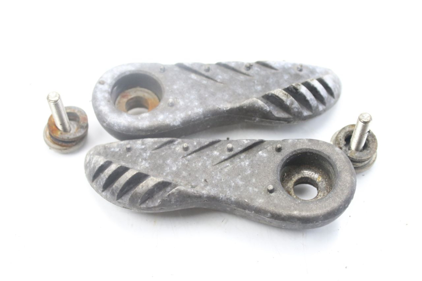 photo de PAIRE CALE PIED ARRIERE YAMAHA BW'S EASY 50 (2013 - 2016)