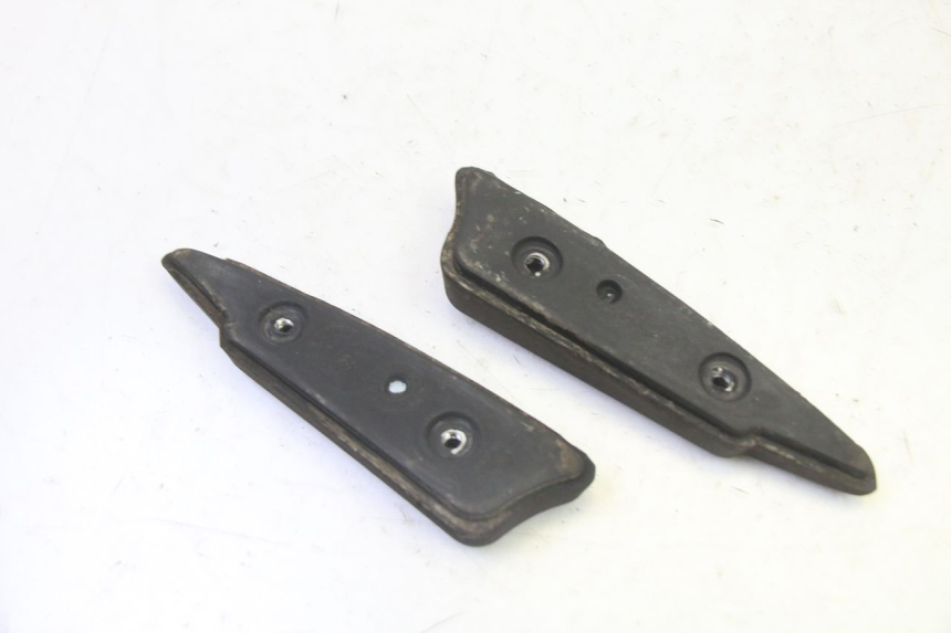 photo de PAIRE CALE PIED ARRIERE PEUGEOT CITYSTAR 50 (2013 - 2017)